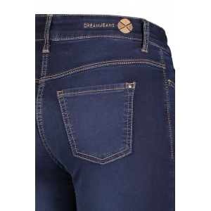 D826 D826 dark