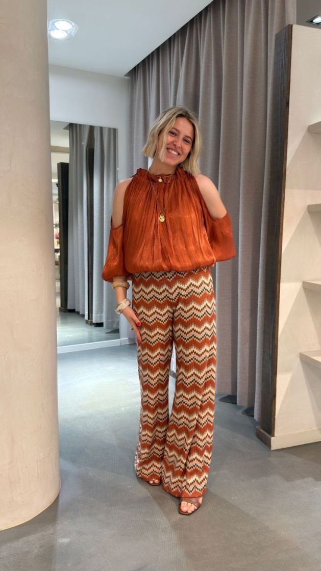 flowy off shoulder bloes terracotta