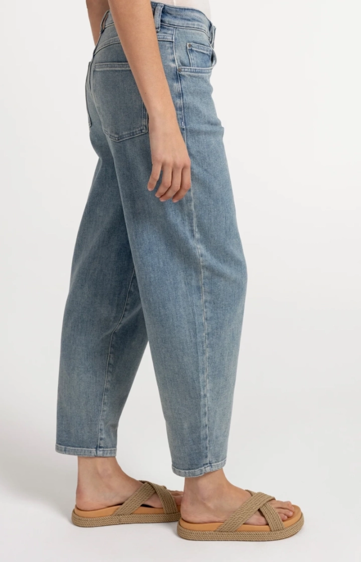 Denim trousers with loose fit 99025 MID BLUE